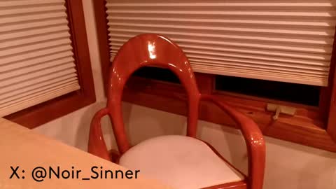 Snapshot of sinnernoir chatting on November 19, 10:10 pm My Name Is..............................John online show from November 19, 10:10 pm