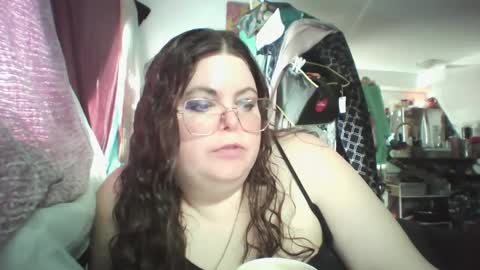 Siofra online show from February 21, 7:54 pm