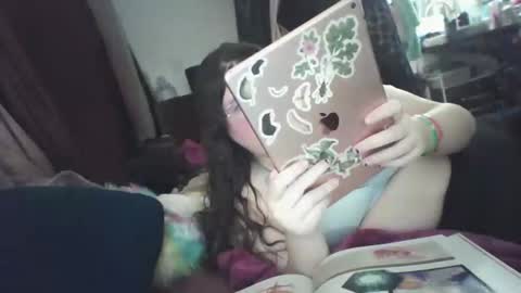 Siofra online show from March 4, 10:57 am