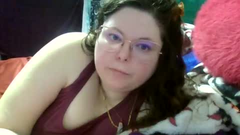 Siofra online show from October 7, 3:04 am