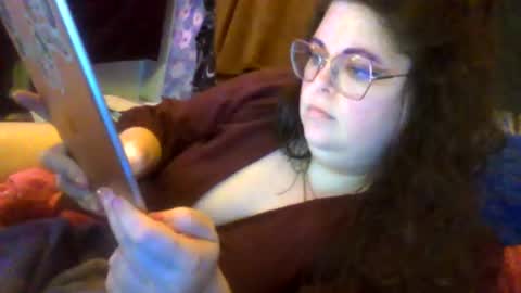 Siofra online show from October 14, 9:37 pm