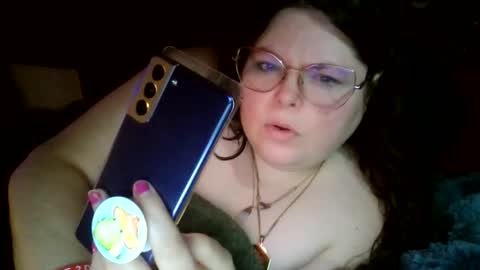 Siofra online show from November 5, 7:03 pm