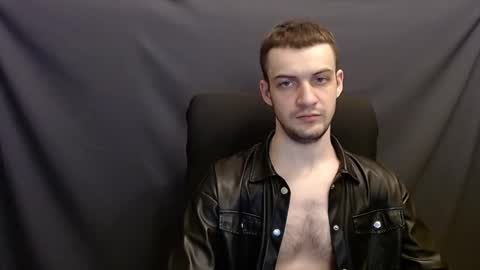 Snapshot of sir_damien chatting on December 1, 5:24 pm Sir Damien online show from December 1, 5:24 pm