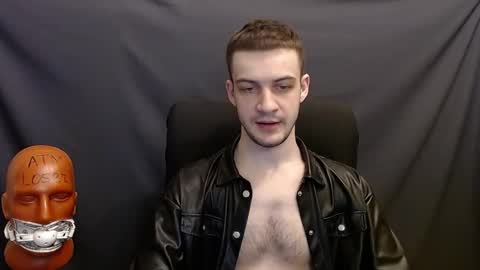 Snapshot of sir_damien chatting on December 20, 3:03 am Sir Damien online show from December 20, 3:03 am