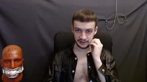 Snapshot of sir_damien chatting on January 20, 3:04 am Sir Damien online show from January 20, 3:04 am