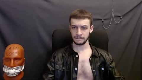 Snapshot of sir_damien chatting on January 22, 2:48 am Sir Damien online show from January 22, 2:48 am