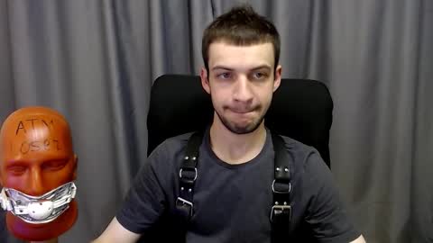 Snapshot of sir_damien chatting on September 17, 3:30 am Sir Damien online show from September 17, 3:30 am