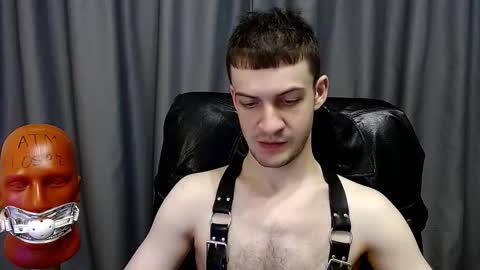 Snapshot of sir_damien chatting on October 24, 2:41 am Sir Damien online show from October 24, 2:41 am