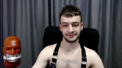 Snapshot of sir_damien chatting on December 15, 3:11 am Sir Damien online show from December 15, 3:11 am