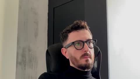 Sir Max online show from November 3, 12:50 pm