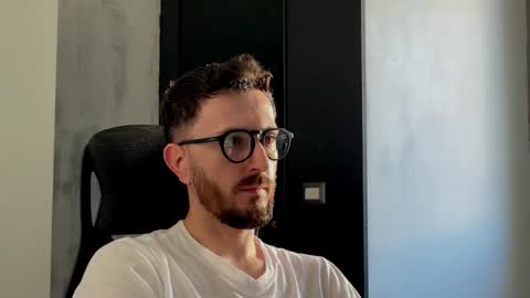 Sir Max online show from November 5, 10:26 am