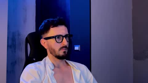 Sir Max online show from November 6, 5:47 pm