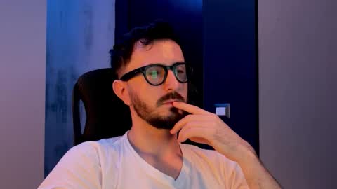 Sir Max online show from November 7, 5:24 pm