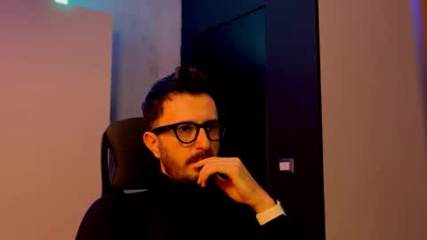 Sir Max online show from November 20, 10:31 pm