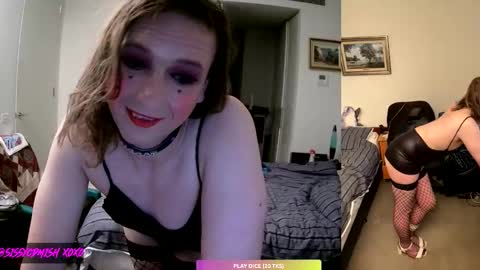 Snapshot of sissycdmish chatting on November 28, 3:36 pm SissyCDMish online show from November 28, 3:36 pm
