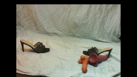 Snapshot of sissymissyxdress chatting on January 23, 2:12 am Missy online show from January 23, 2:12 am