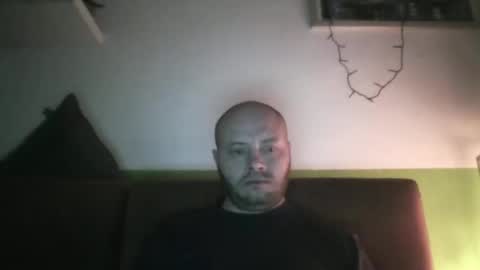 sixten19795 online show from November 17, 9:15 am