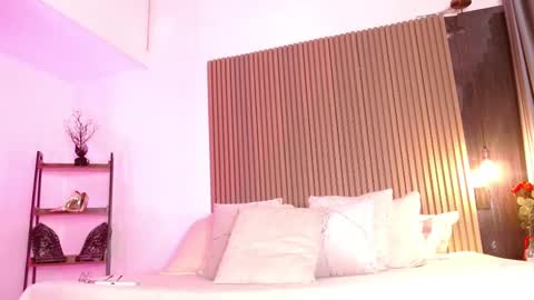 Skay  online show from November 5, 12:16 pm