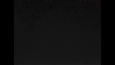 sketchyllew online show from October 26, 12:22 pm