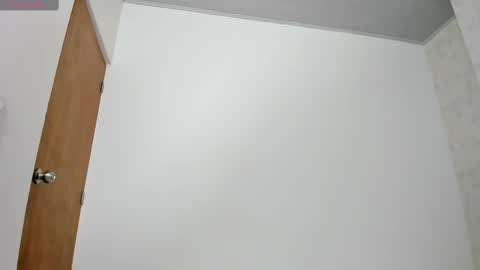 Isabela online show from March 7, 11:29 am