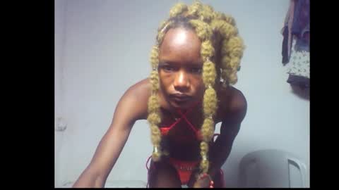 Linda independent model online show from December 16, 8:19 am