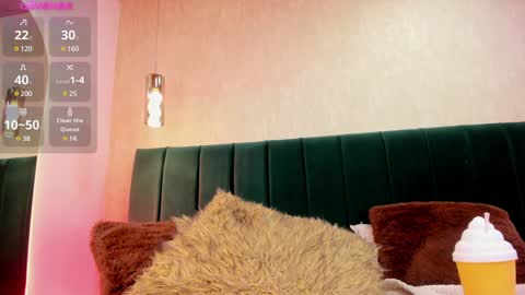 Mila online show from December 14, 6:30 pm