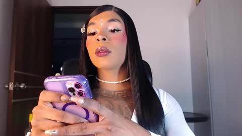 jesica online show from October 11, 8:24 am