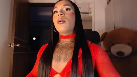 jesica online show from November 29, 7:22 am