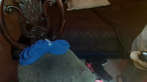 Snapshot of skinzandbait chatting on January 27, 10:06 am strokerpoker online show from January 27, 10:06 am