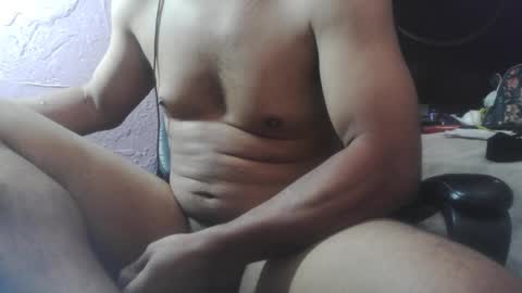 Snapshot of skinzandbait chatting on September 17, 7:54 am strokerpoker online show from September 17, 7:54 am