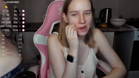 Andrew online show from February 1, 6:40 pm