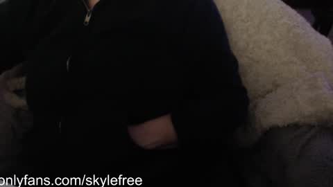 SKYLE   online show from January 28, 10:34 pm