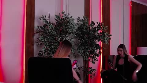 SkylarSpark online show from November 27, 9:06 pm