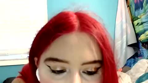 Snapshot of skylerrayy chatting on November 12, 8:41 pm skylerrayy online show from November 12, 8:41 pm