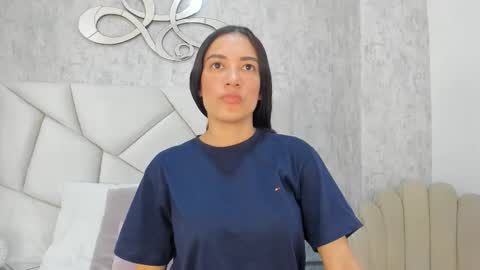 Skyler online show from November 9, 8:07 pm