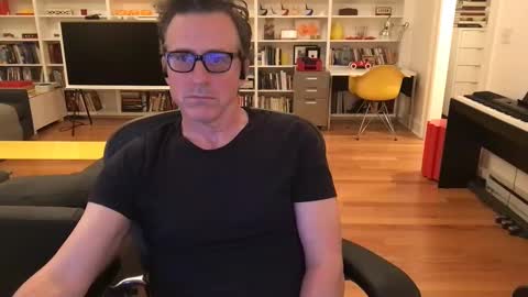 Snapshot of skyline3371 chatting on October 10, 3:38 am Skyline3371 online show from October 10, 3:38 am