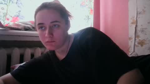 Snapshot of skyressie333 chatting on December 30, 11:37 am skyressie333 online show from December 30, 11:37 am