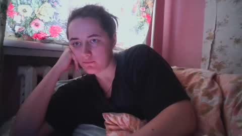 Snapshot of skyressie333 chatting on December 31, 1:41 pm skyressie333 online show from December 31, 1:41 pm