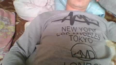 Snapshot of skyressie333 chatting on January 6, 11:07 am skyressie333 online show from January 6, 11:07 am