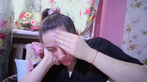 Snapshot of skyressie333 chatting on January 13, 8:47 am skyressie333 online show from January 13, 8:47 am