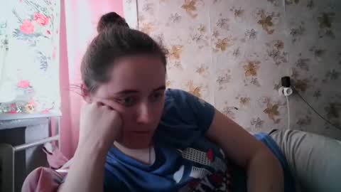 Snapshot of skyressie333 chatting on January 20, 11:35 am skyressie333 online show from January 20, 11:35 am