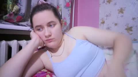 Snapshot of skyressie333 chatting on January 29, 6:39 pm skyressie333 online show from January 29, 6:39 pm