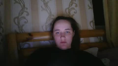 Snapshot of skyressie333 chatting on October 12, 6:51 pm skyressie333 online show from October 12, 6:51 pm