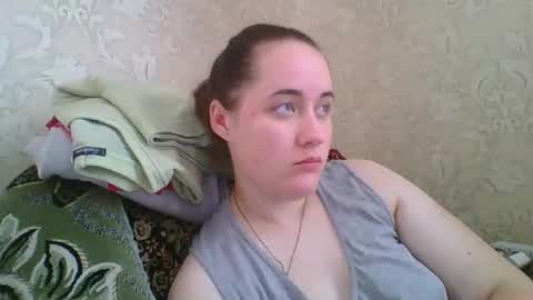 Snapshot of skyressie333 chatting on October 21, 7:31 am skyressie333 online show from October 21, 7:31 am