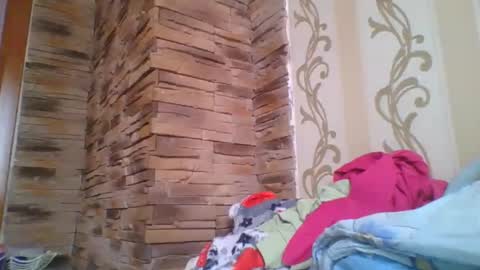 Snapshot of skyressie333 chatting on November 17, 11:16 am skyressie333 online show from November 17, 11:16 am