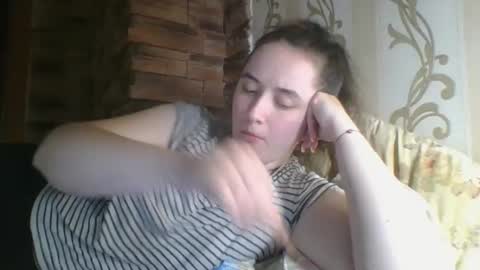 Snapshot of skyressie333 chatting on November 26, 9:05 pm skyressie333 online show from November 26, 9:05 pm