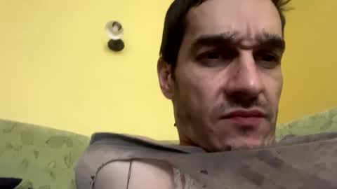 Snapshot of slabyhrac chatting on December 2, 8:52 am slabyhrac online show from December 2, 8:52 am