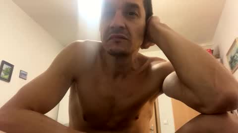 Snapshot of slabyhrac chatting on September 22, 3:52 am slabyhrac online show from September 22, 3:52 am