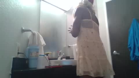 Bottmboitwink online show from November 28, 9:17 pm