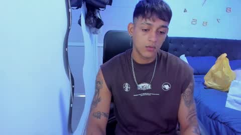 slim_master12 online show from December 30, 9:50 pm